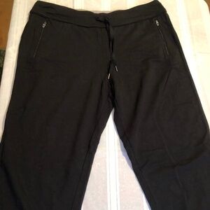 GREEN TEA CAPRI PANTS XL